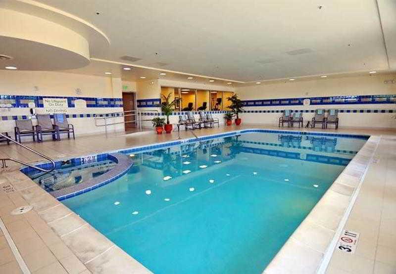 Courtyard By Marriott Denver Cherry Creek DEN Exterior foto