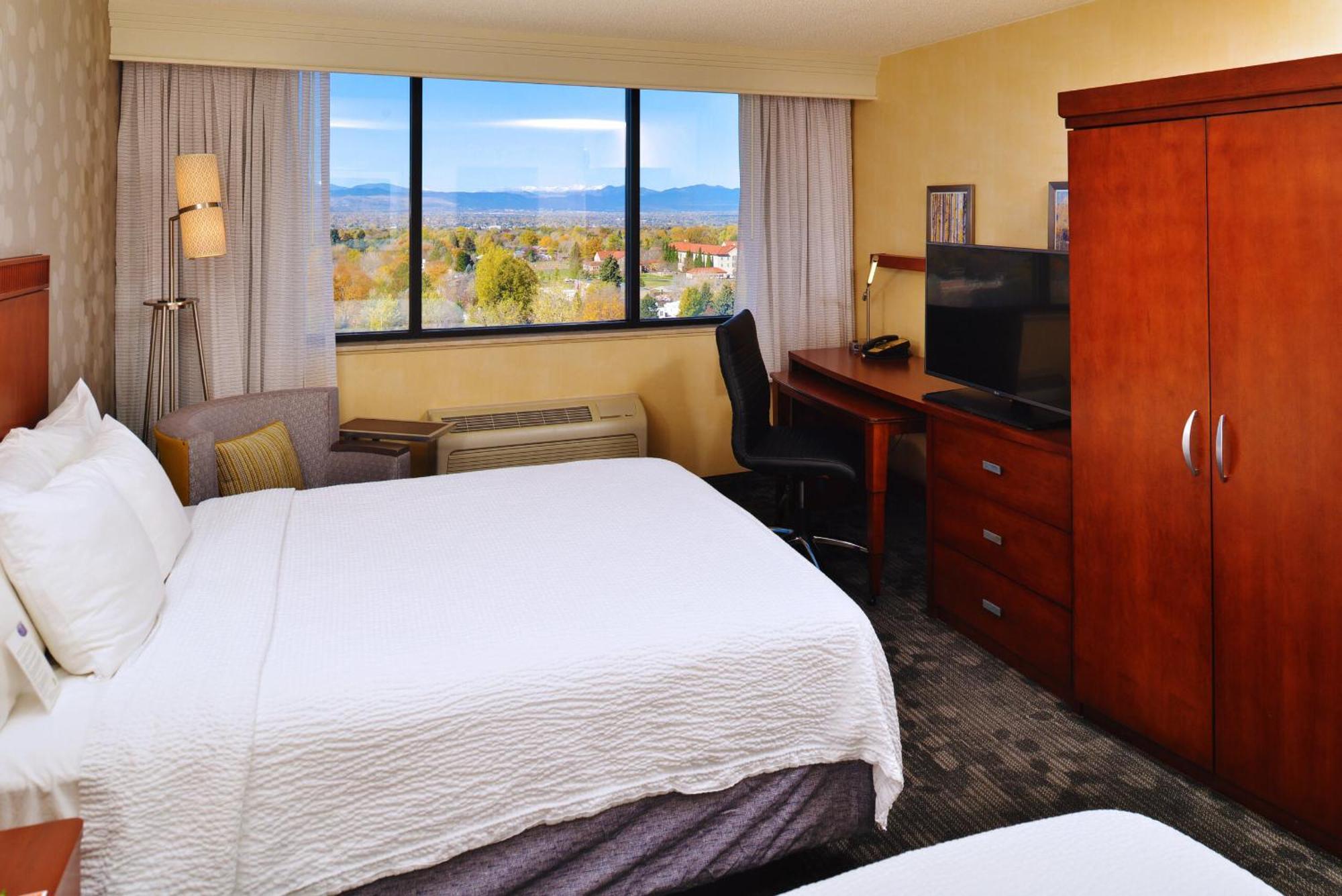 Courtyard By Marriott Denver Cherry Creek DEN Exterior foto