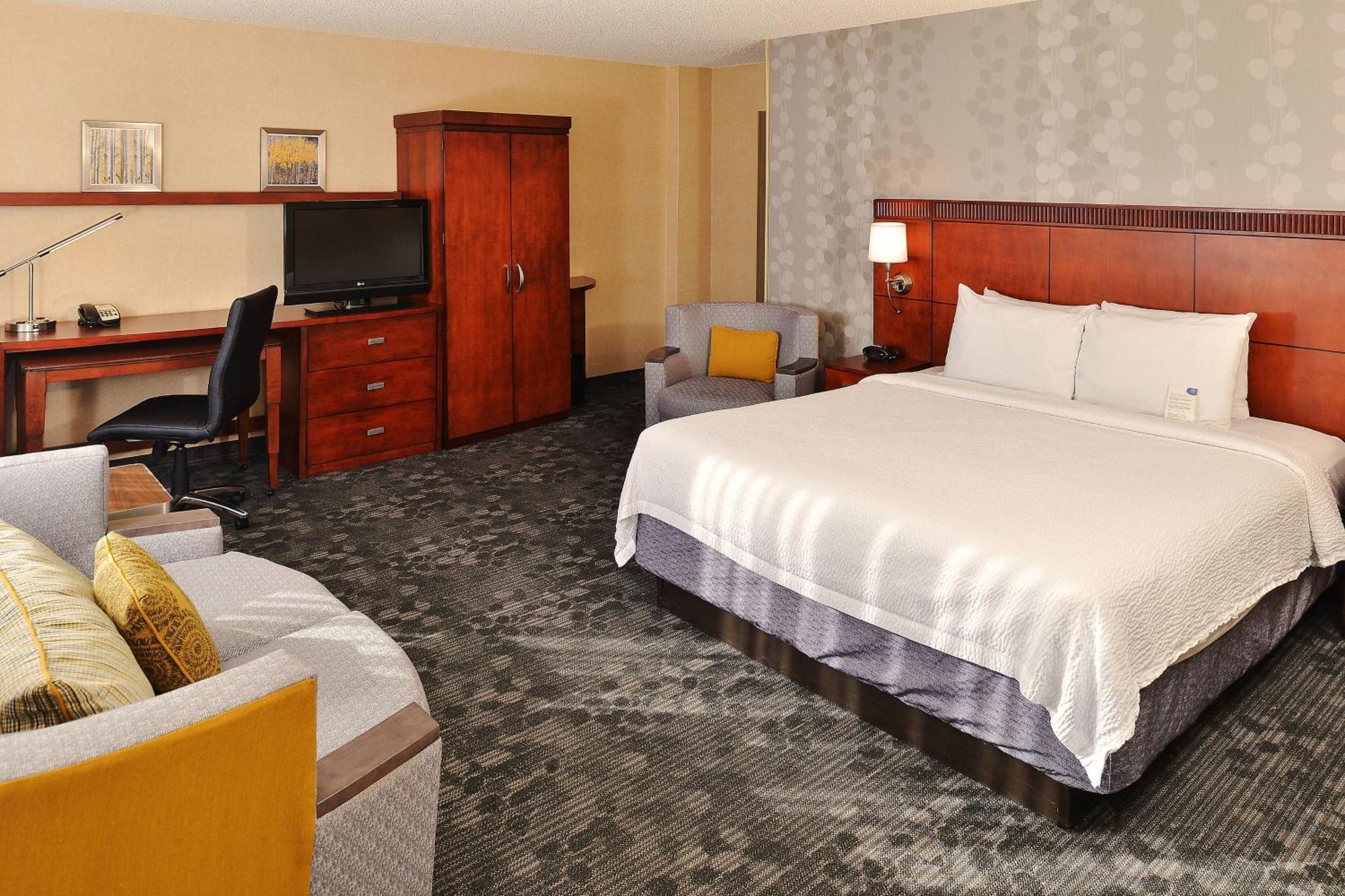 Courtyard By Marriott Denver Cherry Creek DEN Exterior foto