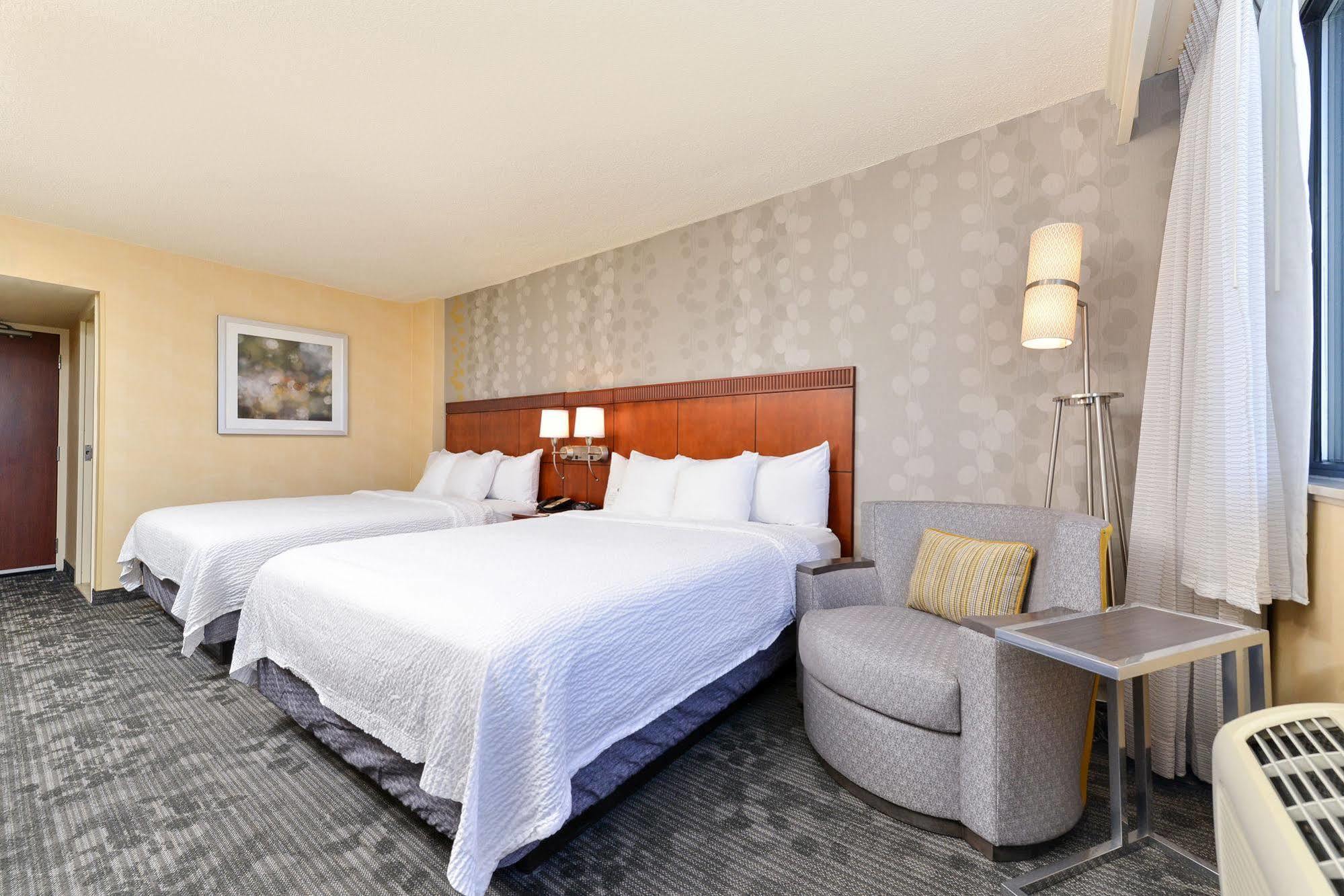 Courtyard By Marriott Denver Cherry Creek DEN Exterior foto