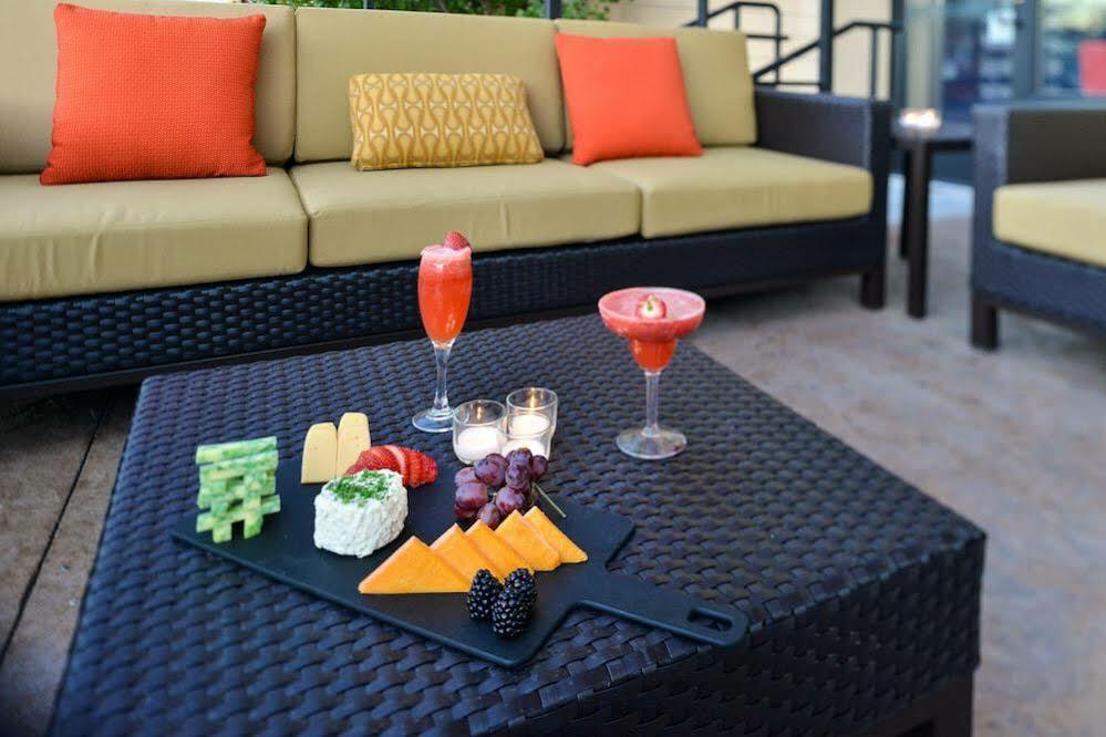 Courtyard By Marriott Denver Cherry Creek DEN Exterior foto